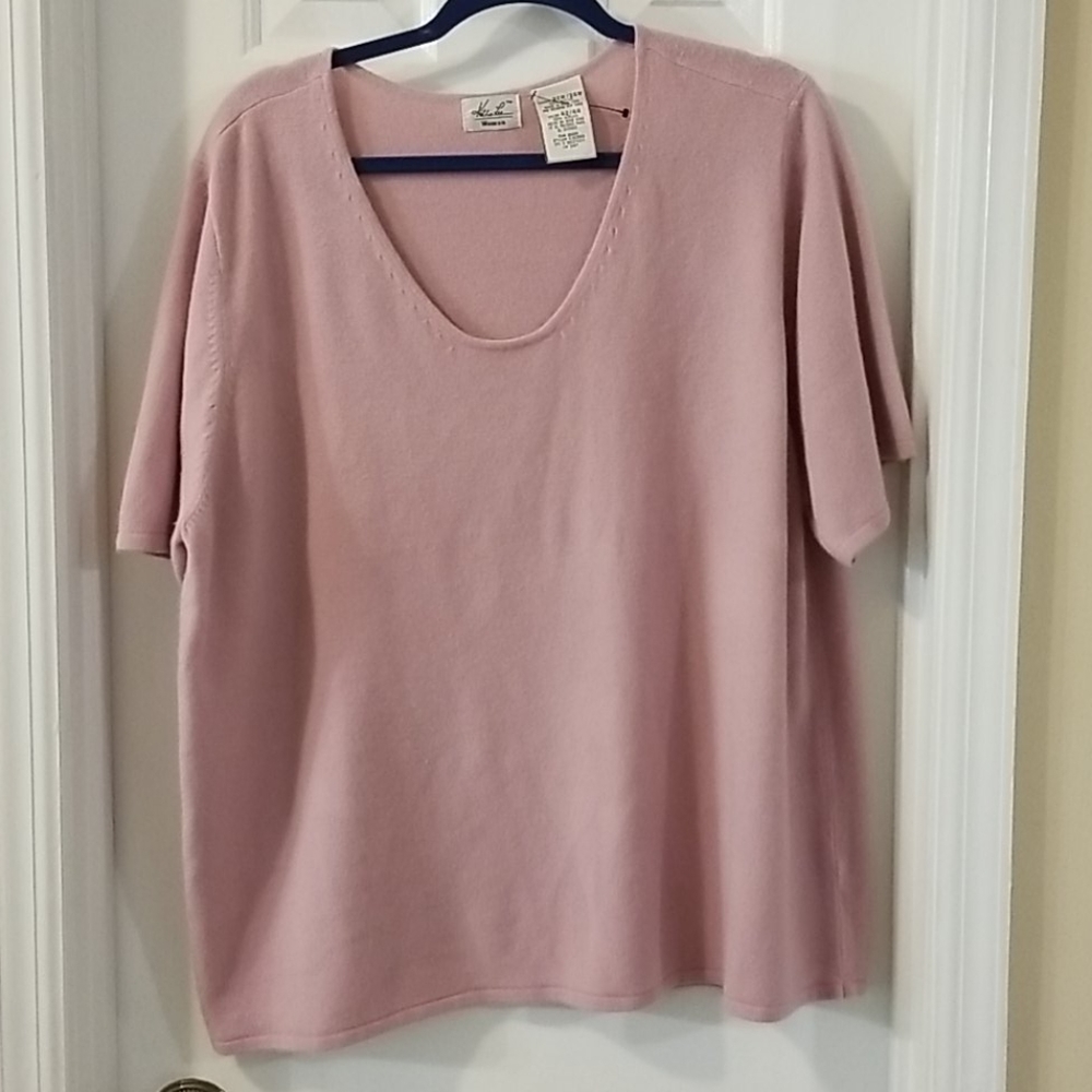 Short sleeve v neck sweater